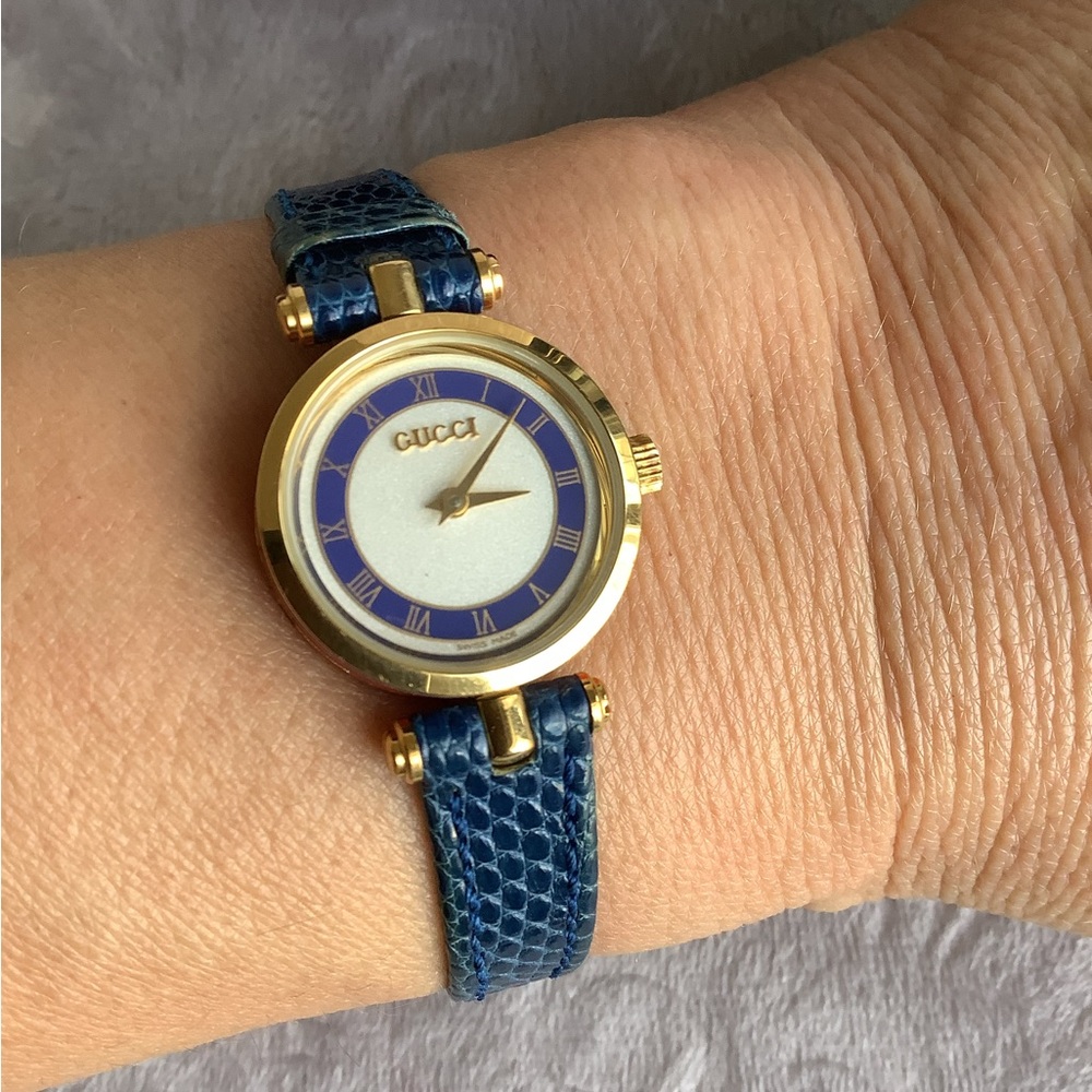 Cute Authentic GUCCI ladies watch 💖